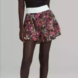 Lululemon Court Rival Skirt TALL size 8 NWT